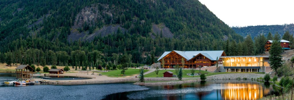 Enjoy Beautiful BC to it's fullest with the stunning 1500 acres of property