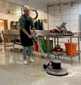 Deep cleaning kitchen